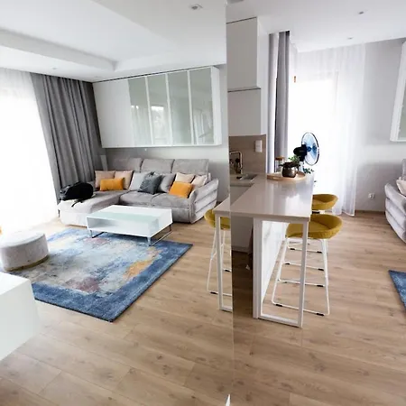 Apartament With A View Of The Oder, 500m From The Market Square